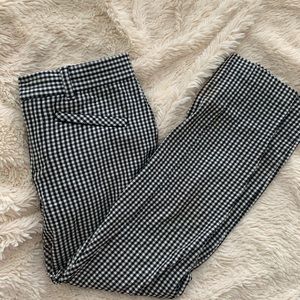 Gap signature ankle houndstooth pant